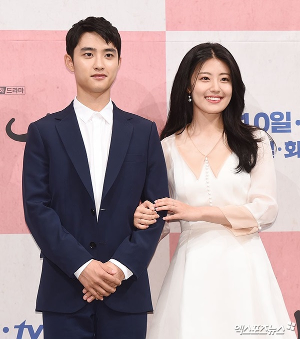 南志铉主演 tvn 全新月火剧《百日的郎君,导演与演员日前在首尔