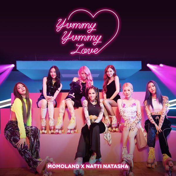 MOMOLAND、Natti Natasha《Yummy Yummy Love》