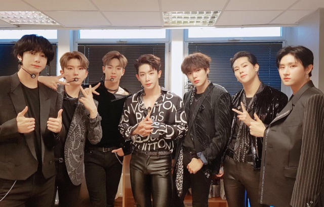 MONSTA X (縮圖)