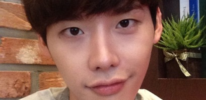 20140328-LeeJongSuk-thumb