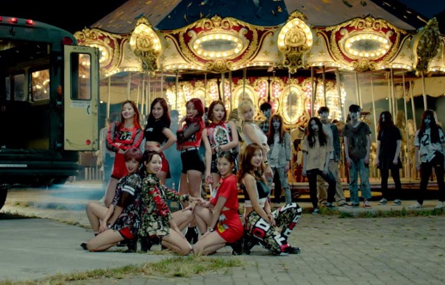 20151027-twice-dance-s