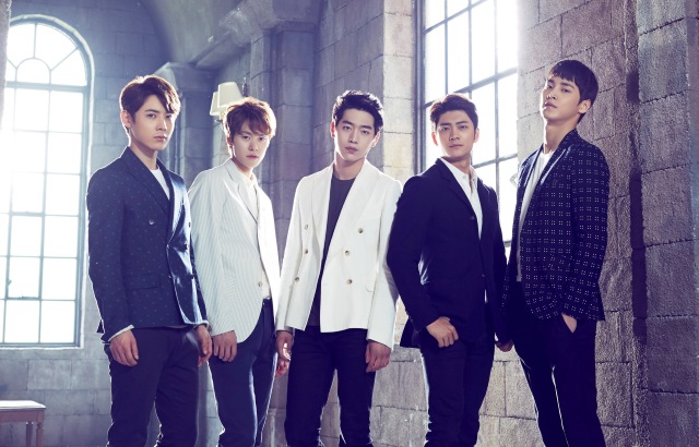 1608095urprise-shakeitup-3
