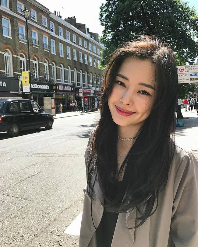 李荷妮