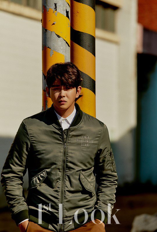 尹均相《1st LOOK》畫報公開，稱自己還是個不夠成熟的演員 Kpopn