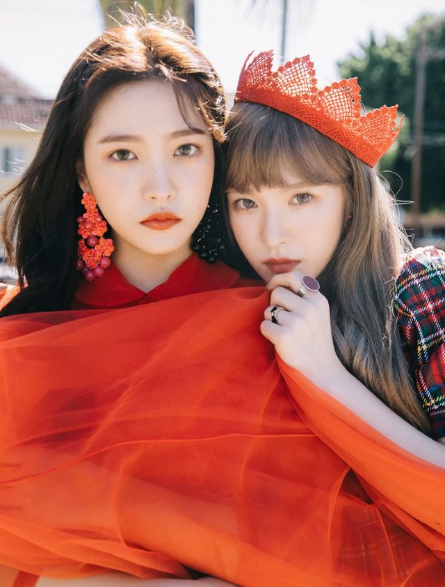 YERI、WENDY《Perfect Velvet》概念照