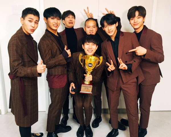 BTOB《Show Champion》一位