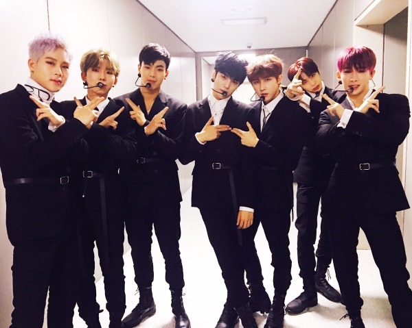 MONSTA X