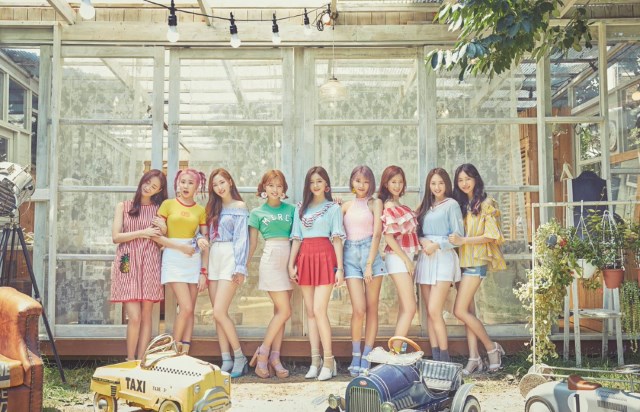 MOMOLAND