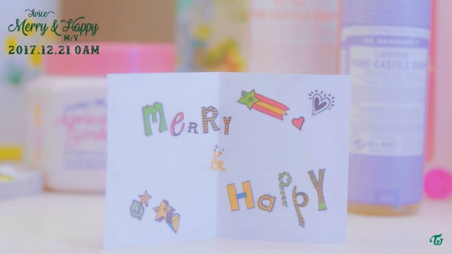 TWICE《Merry & Happy》預告照
