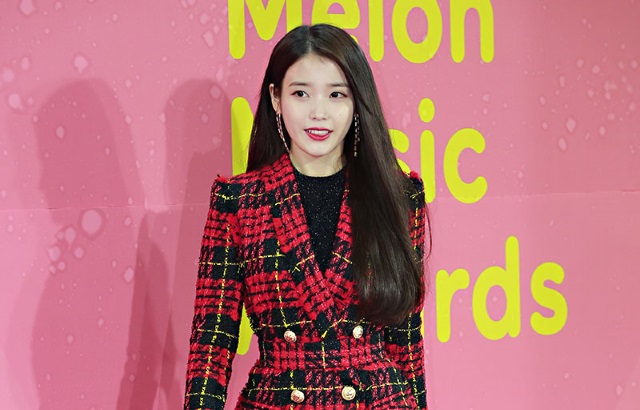 IU