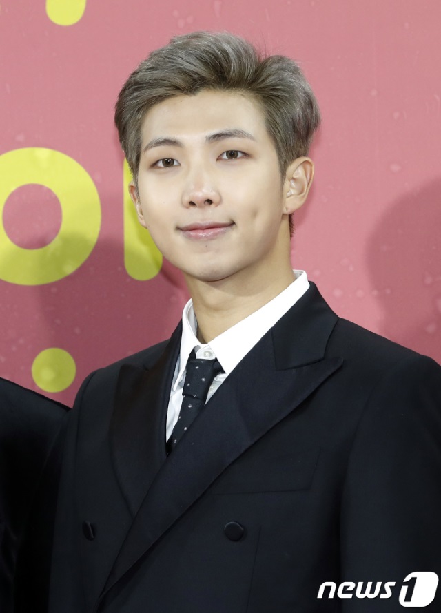 BTS 防彈少年團 RM