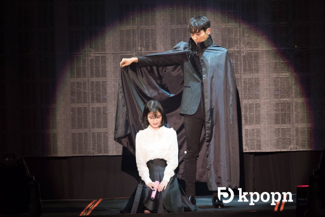 IU、李準基