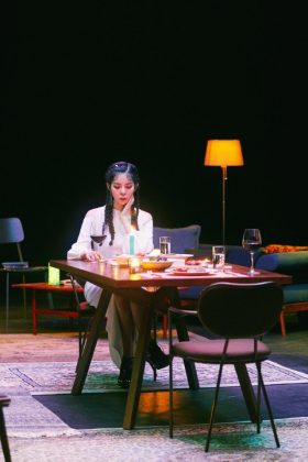 張才人《Dinner》概念照