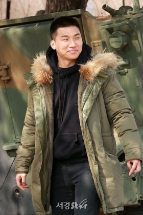 大聲入伍
