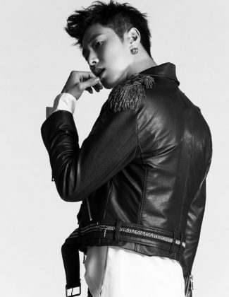 允浩《New Chapter #1 : The Chance of Love》概念照