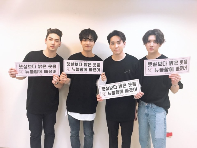 NU'EST W