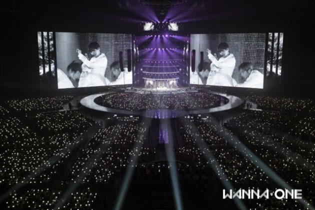 Wanna One《ONE: THE WORLD》首爾演唱會