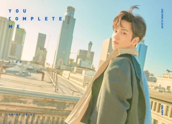 《You Complete Me》概念照