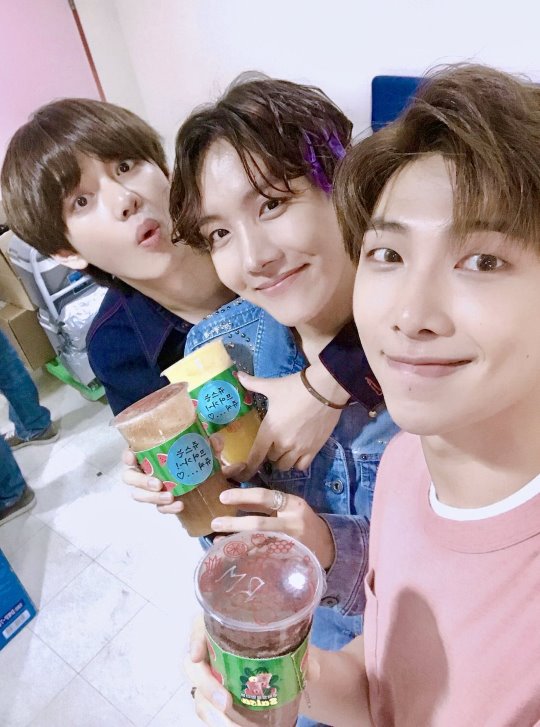 V、J-hope、RM