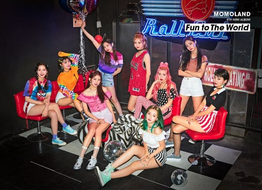 MOMOLAND