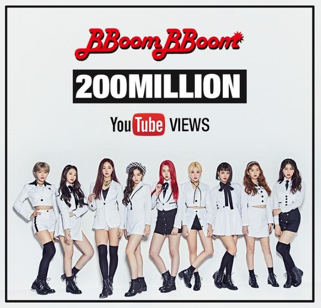 MOMOLAND