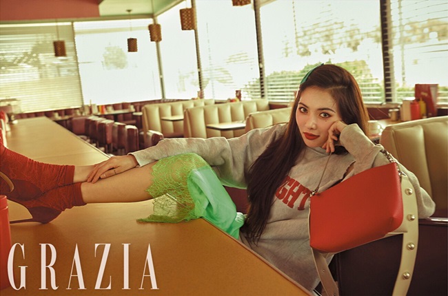 泫雅《GRAZIA》