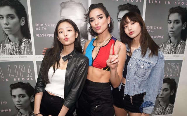 杜娃黎波、 JENNIE、LISA