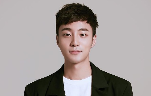 縮圖 / Roy Kim