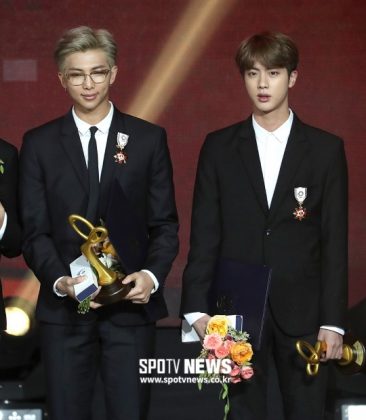 RM、Jin