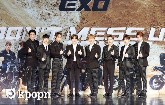 EXO