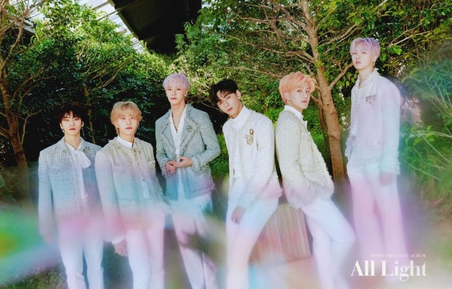 縮圖 / ASTRO《All Light》概念照@WHITE 版