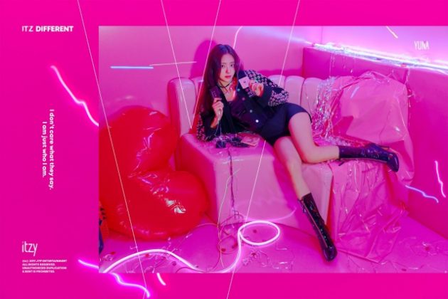 YUNA《IT&rsquo;z Different》概念照