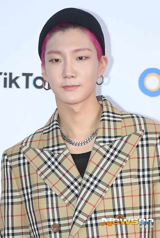 HOONY