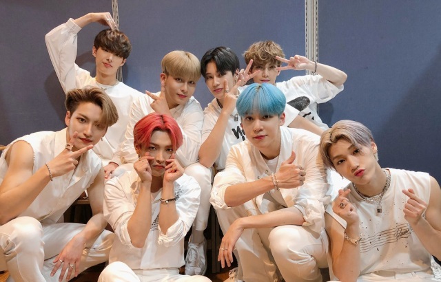 ATEEZ (縮圖)