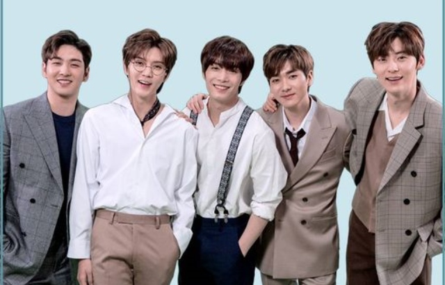 (縮圖)《NU'EST ROAD》海報