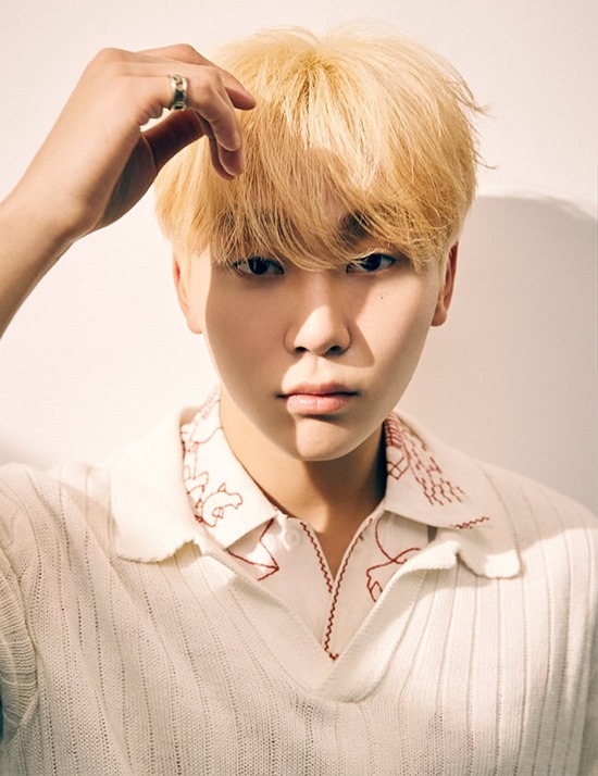 SEVENTEEN SEUNGKWAN (勝寬)《ELLE》六月號畫報