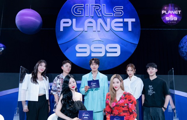縮圖 /《Girls Planet 999》主持人、導師