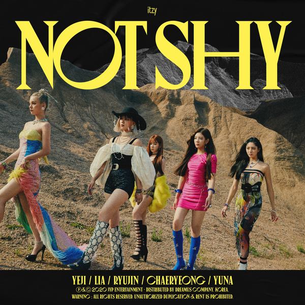 ITZY 迷你三輯《Not Shy》數位版封面照