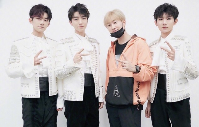 縮圖 / 銀赫、TFBOYS