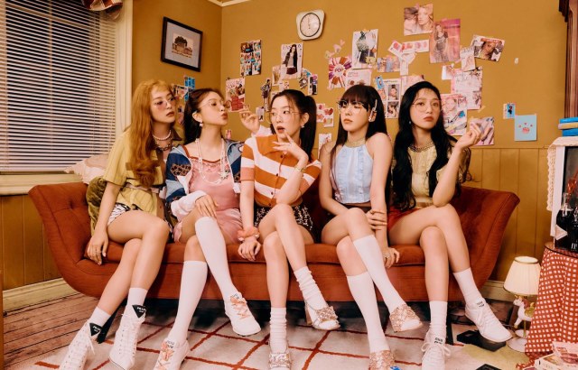 縮圖 / Red Velvet 迷你六輯《Queendom》概念照