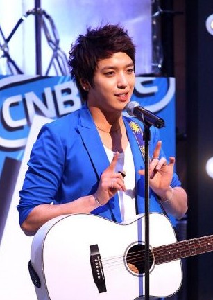 CNBLUE 鄭容和