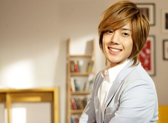 金賢重 Kim Hyun Joong