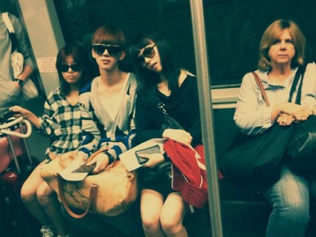 2AM 趙權 Jokwon & WG 先藝 Sunye 瑜斌 Yoobin 2AM 趙權 Jokwon & WG 先藝 Sunye 瑜斌 Yoobin