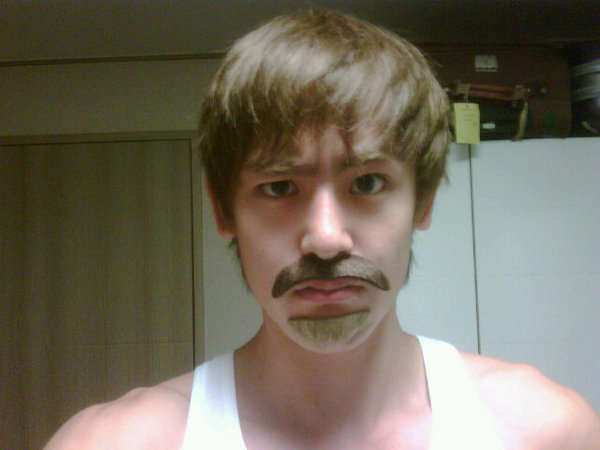 Nichkhun Nichkhun