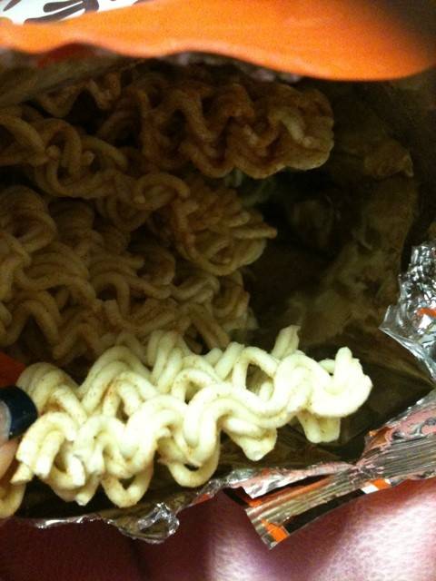 居麗推特