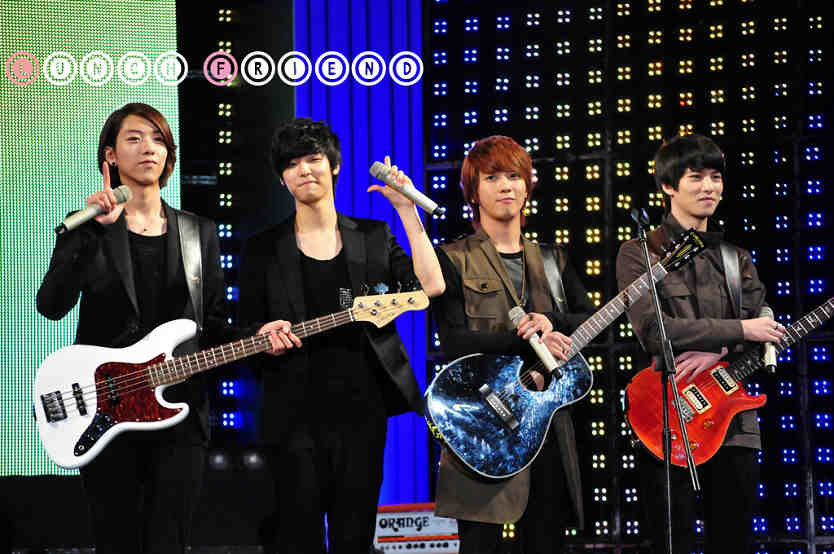 CNBLUE