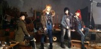 2NE1 Bean Pole照