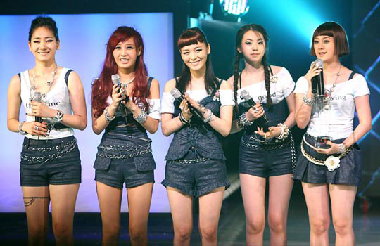 Wonder Girls win