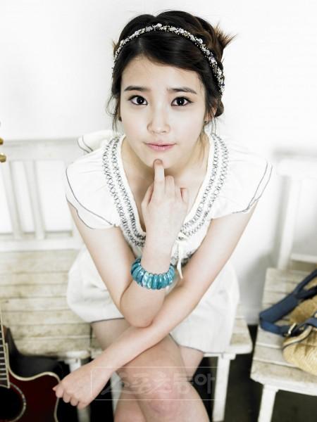 IU IU
