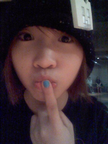 2NE1 Minzy-4